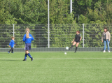 Laatste training S.K.N.W.K. JO10-1 (partijtje tegen de ouders) van woensdag 22 mei 2024 (55/133)